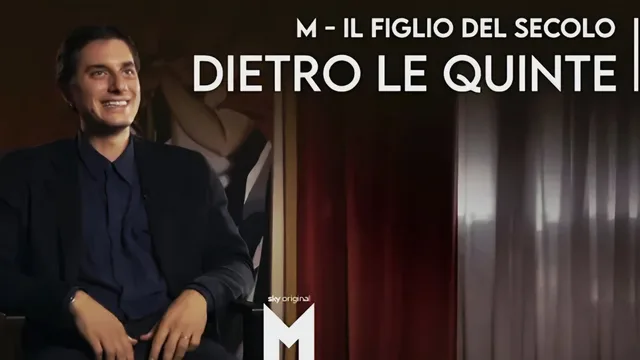 M - Il Figlio del secolo | Il dietro le quinte 剧照 1