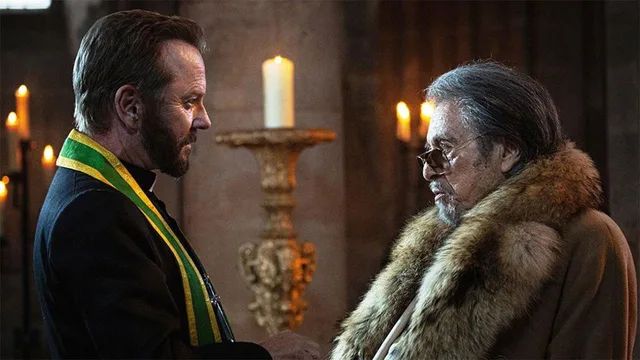 Father Joe 剧照 2