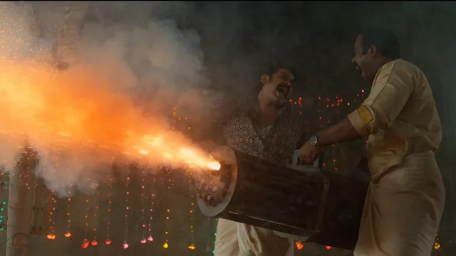 ധൂമകേതു 剧照 7