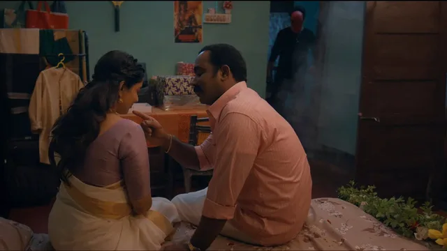 ധൂമകേതു 剧照 5