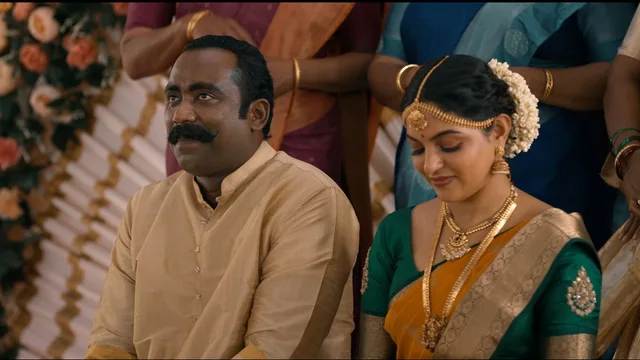 ധൂമകേതു 剧照 3