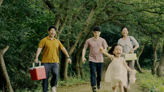 산의 손뼉 剧照 4