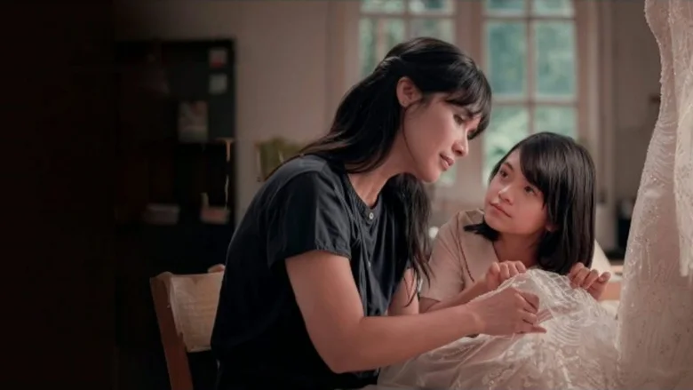 Ibu, Bagaimana Aku Tanpamu? 剧照 1