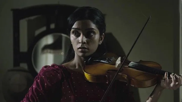 ස්වරූප 剧照 1