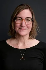 Nicole Newnham
