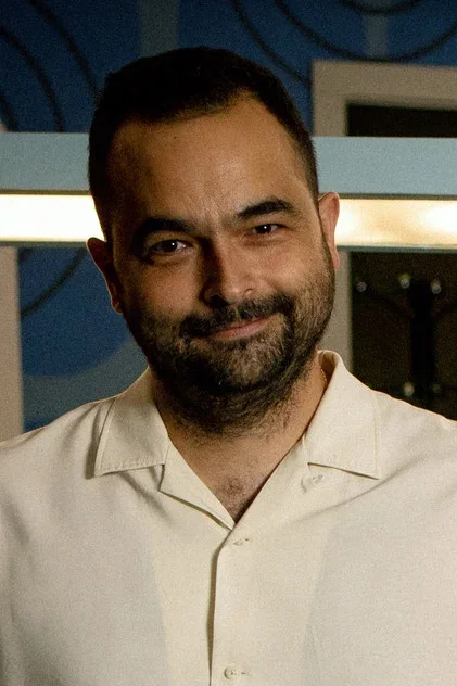 Adolfo Valor