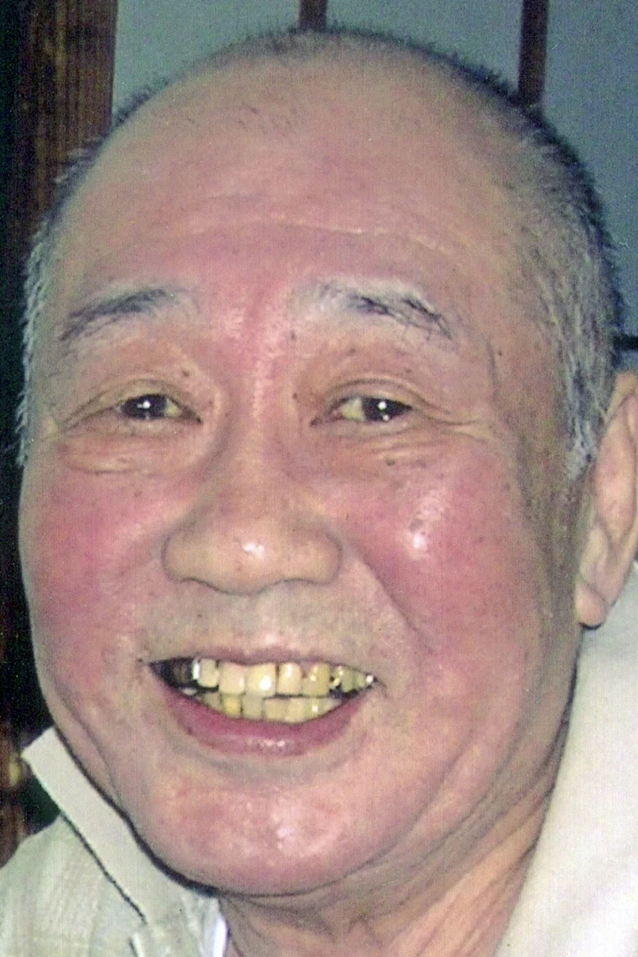 藤本让