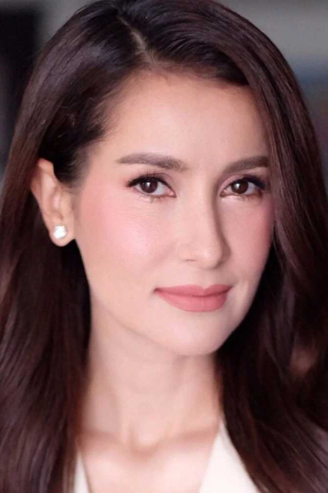 แอน ทองประสม