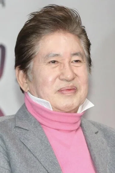 金容建