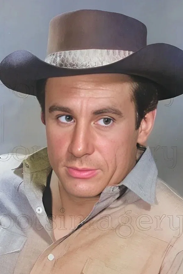 Rudy Solari