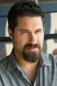 Derek Johansen