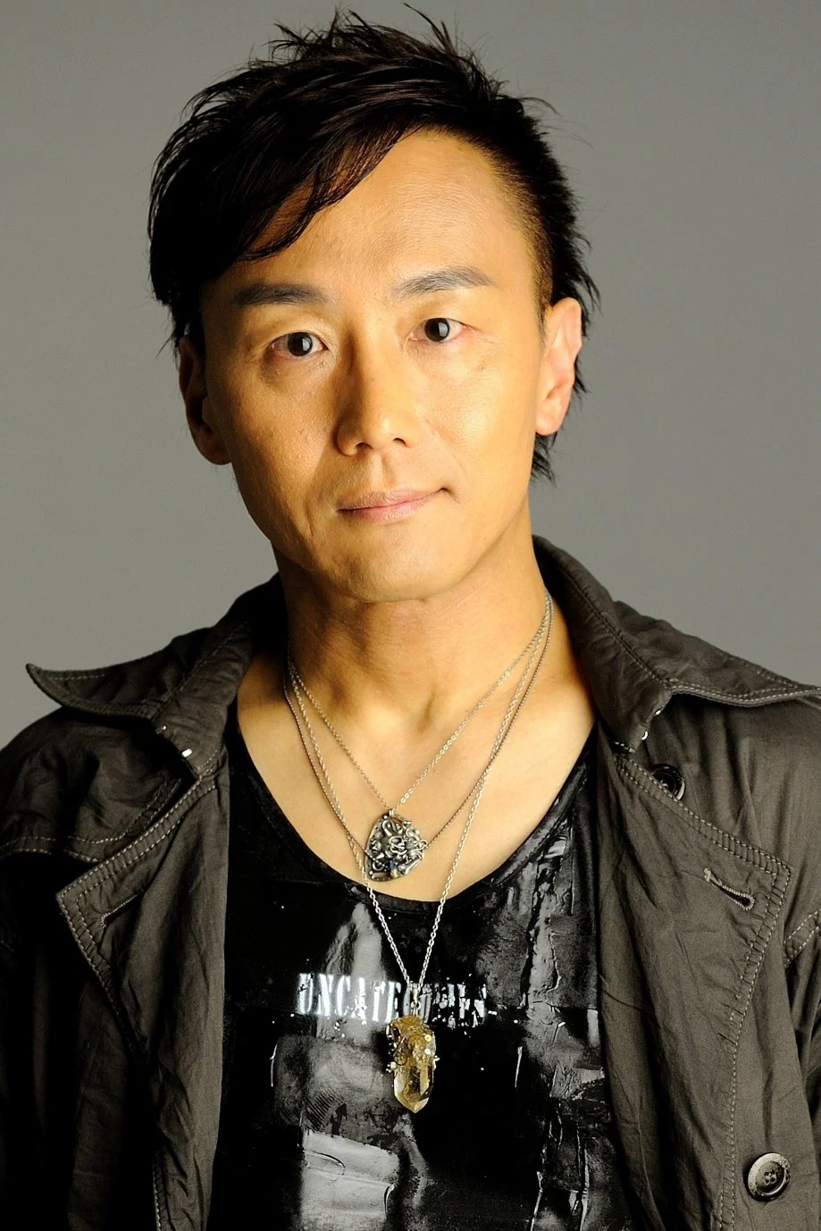 石野龙三