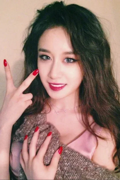 朴智妍