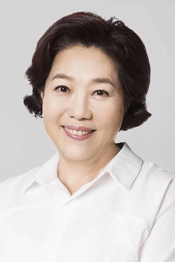 杨姬琼