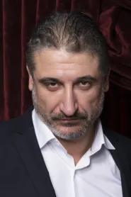 Кирил Ефремов