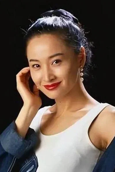 于莉