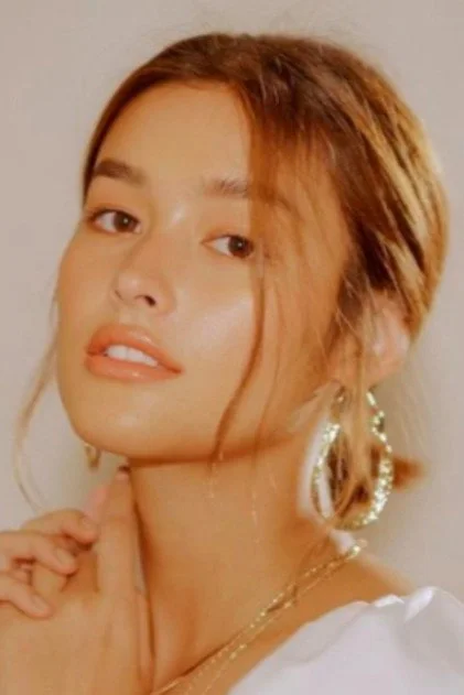 莉扎·索伯拉奧