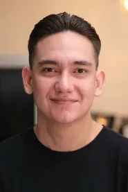 Adipati Dolken