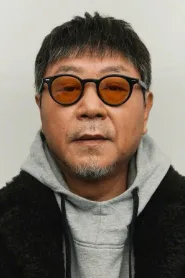 范伟