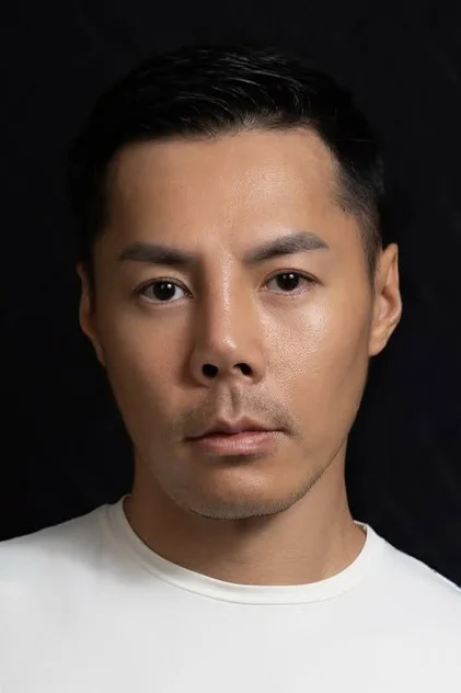 白健恩