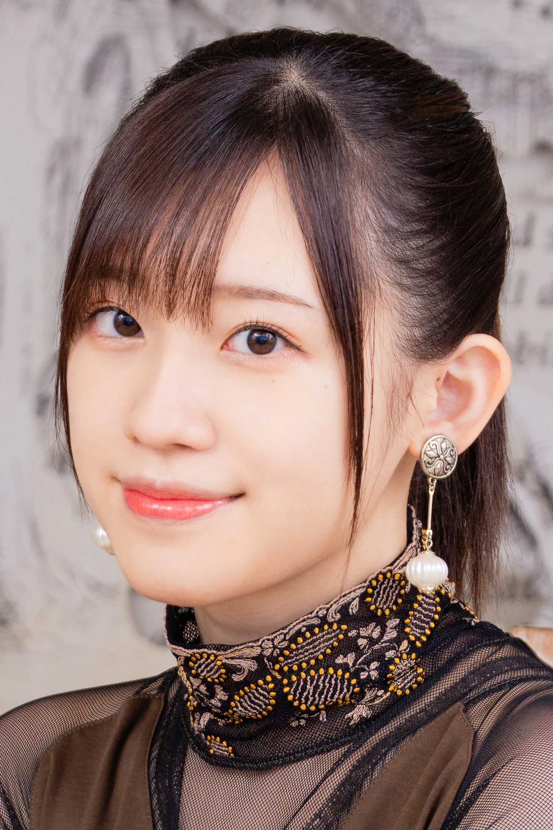 高桥李依