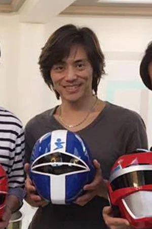 信達谷 圭