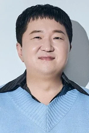 郑亨敦