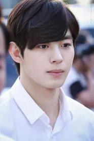 李弘彬