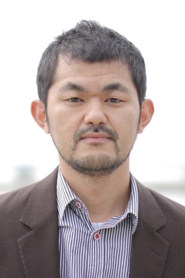芹泽兴人