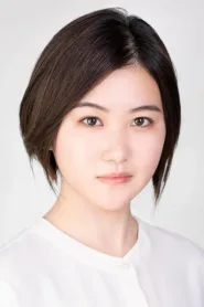 山口麻友