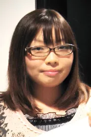 峰岸由香里