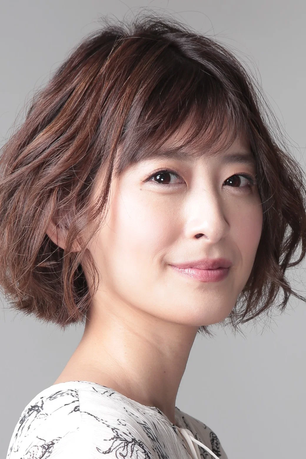 中村慈