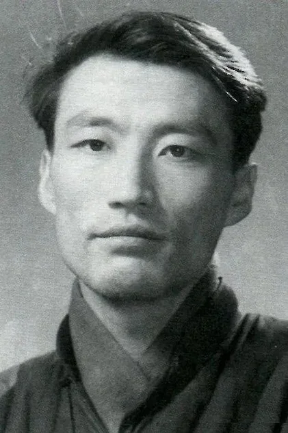 薛彦东