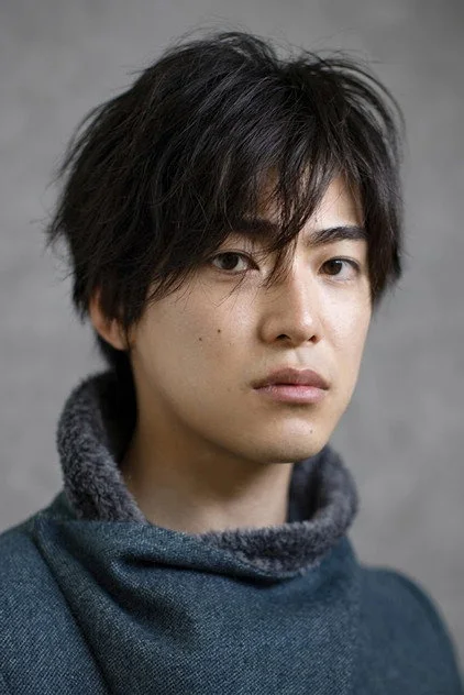 大东骏介