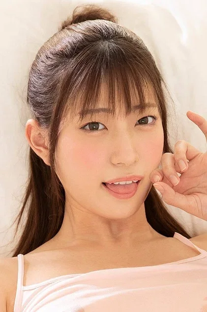 美谷朱里