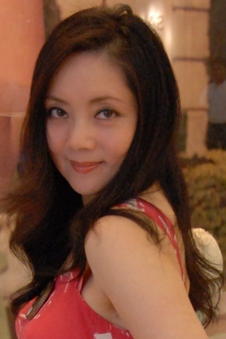 张莉