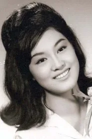 何莉莉