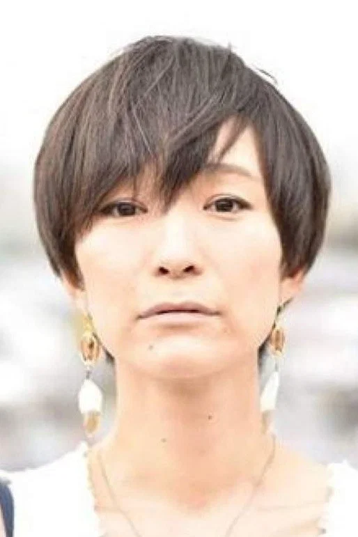 拜乡芽衣子