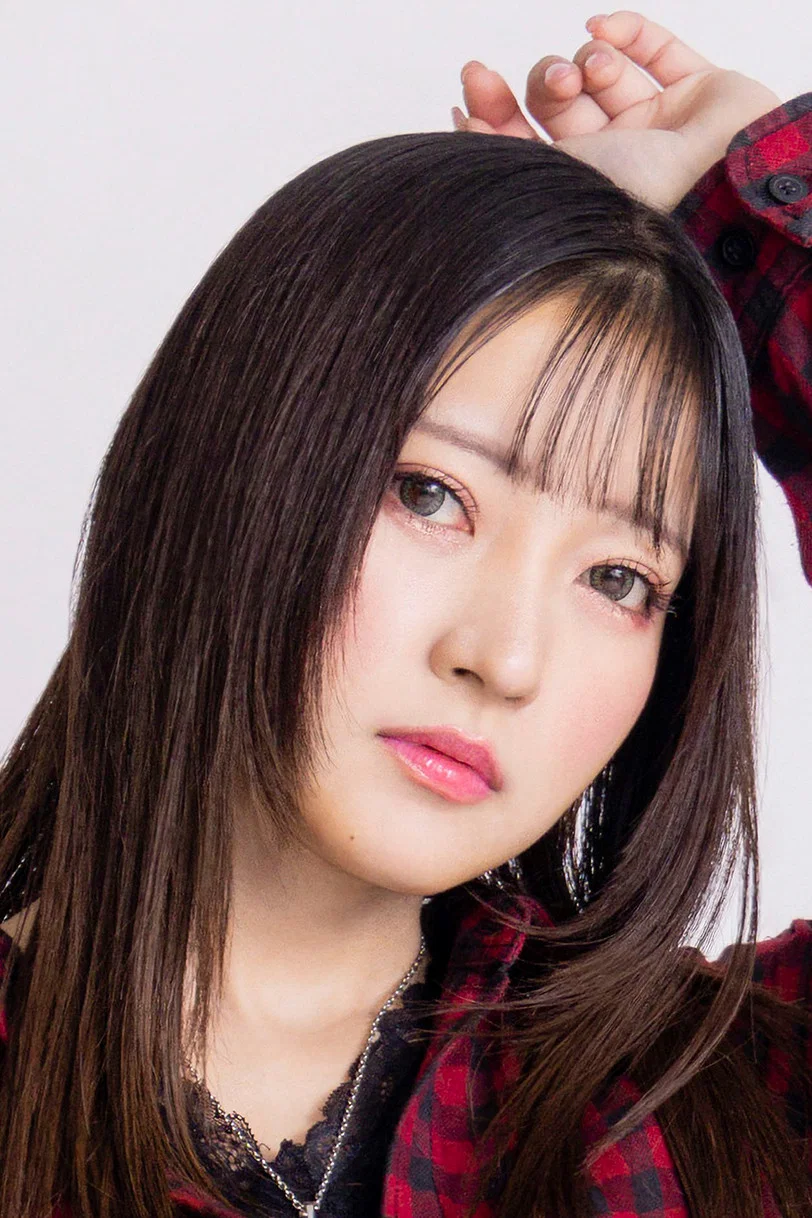 西本梨美