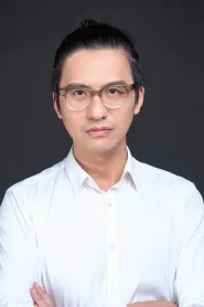 徐展雄