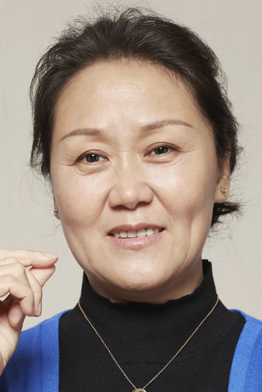 张爱月