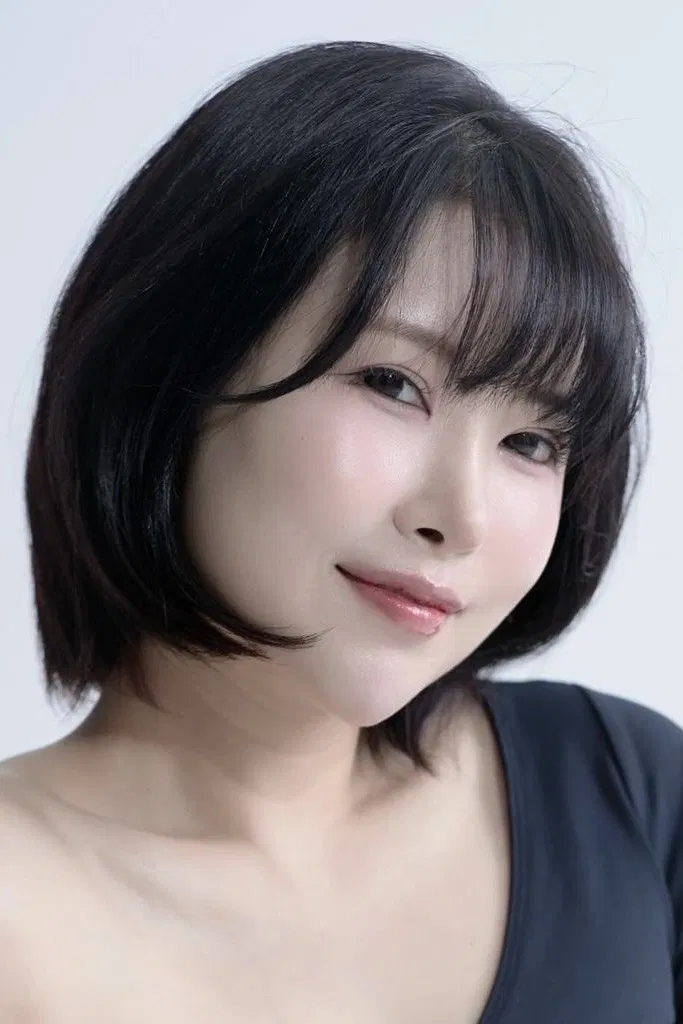 李世英