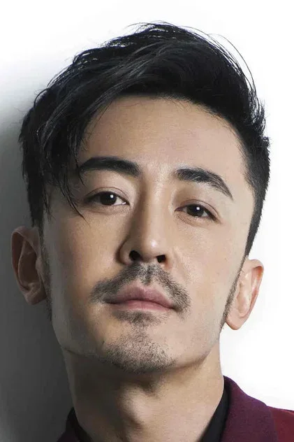 李雅男