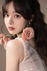 黄霄云