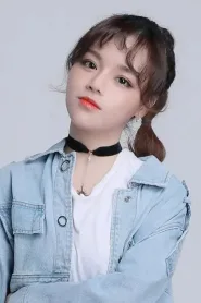 黄霄云