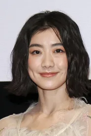 翁嘉薇