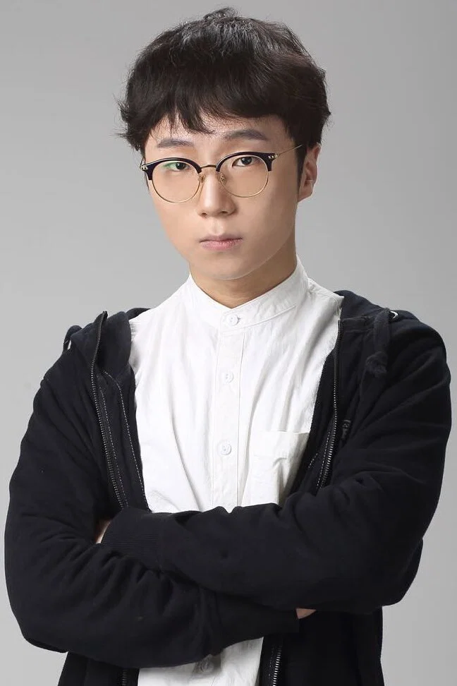 秦且歌