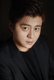 李奎