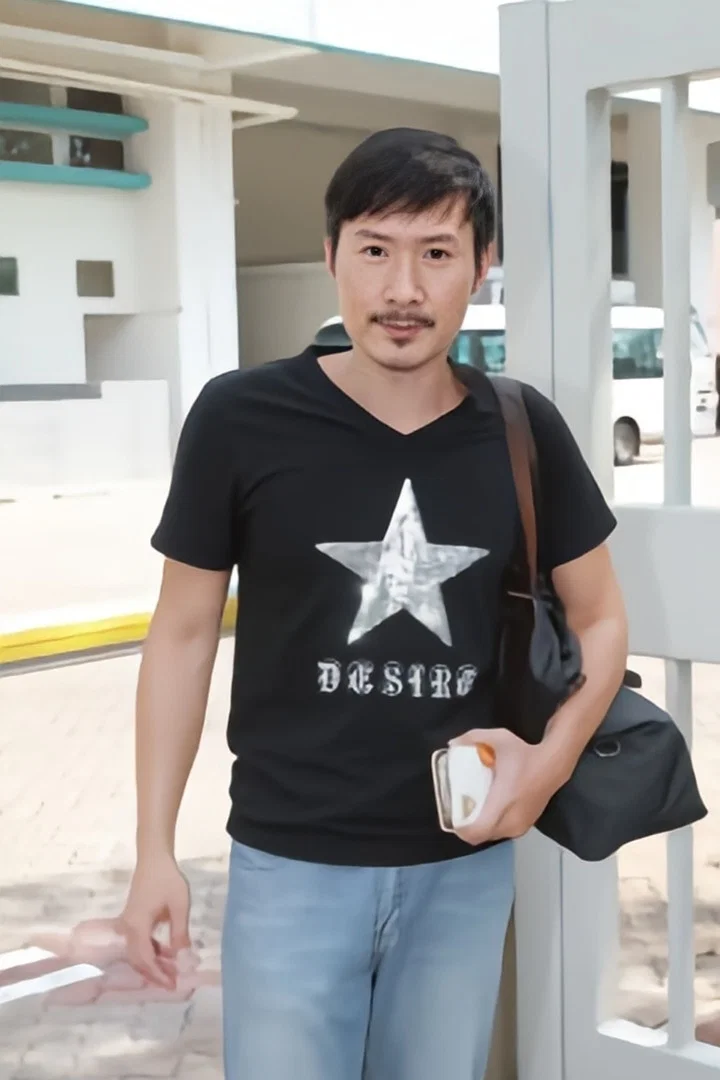 李文彪