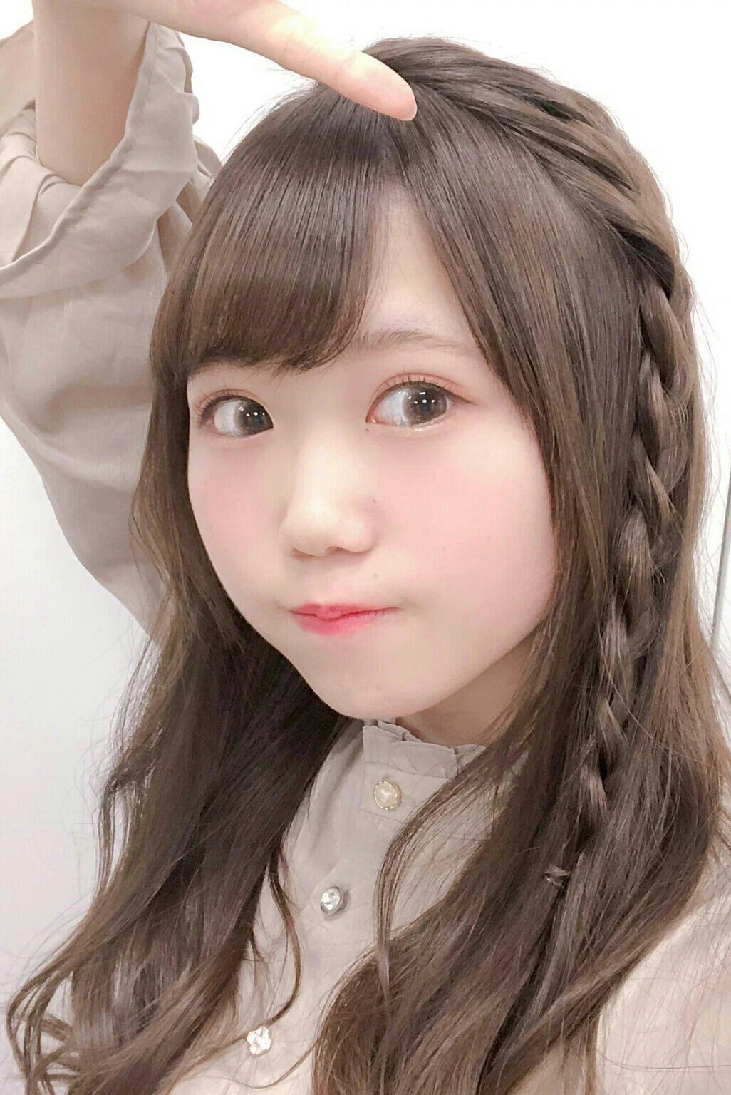逢󠄁来りん